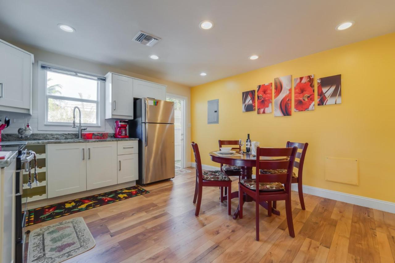 Beach Chairs, Good Kitchen, Strong Wifi On 14Th Ave Fort Lauderdale Exterior foto